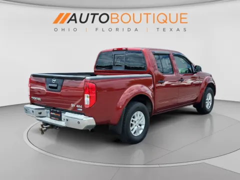 More photos of 2017 Nissan Frontier SV V6 at Auto Boutique Ohio, OH