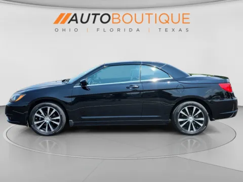 Photos of 2013 Chrysler 200 S for sale in Columbus, OH at Auto Boutique Ohio
