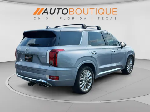 More photos of 2020 Hyundai Palisade Limited at Auto Boutique Ohio, OH