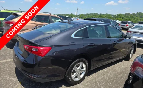 More photos of 2023 Chevrolet Malibu LS at Auto Boutique Ohio, OH