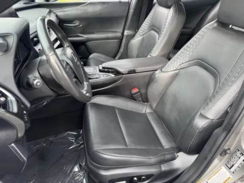 More photos of 2020 Lexus UX 200 at Auto Boutique Ohio, OH