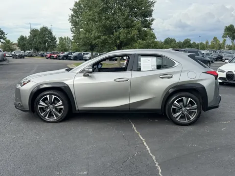 More photos of 2020 Lexus UX 200 at Auto Boutique Ohio, OH