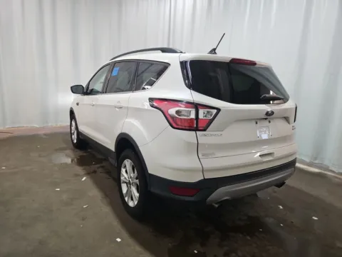 More photos of 2018 Ford Escape SEL at Auto Boutique Ohio, OH