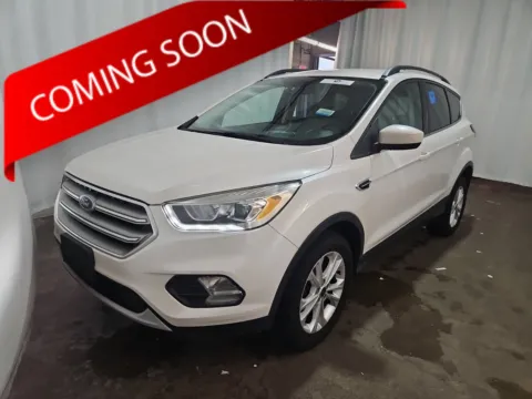 White 2018 Ford Escape SEL for sale in Columbus, OH