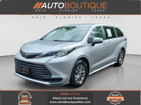 Silver 2021 Toyota Sienna LE for sale in Columbus, OH