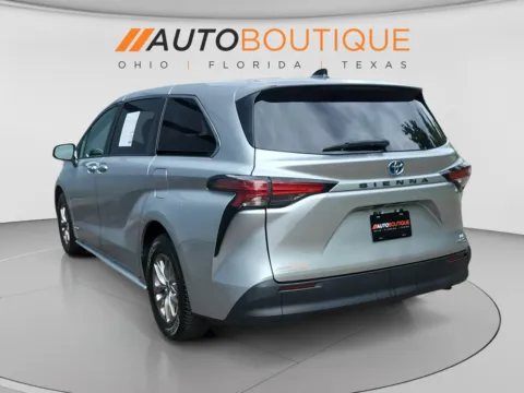 Another view of 2021 Toyota Sienna LE for sale in Columbus, OH at Auto Boutique Ohio