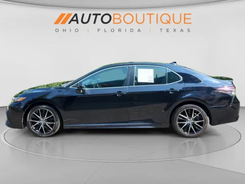 Photos of 2021 Toyota Camry SE for sale in Columbus, OH at Auto Boutique Ohio