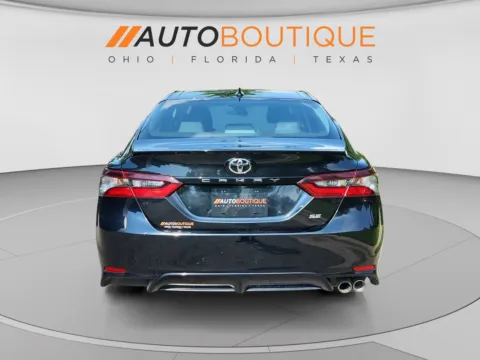 More photos of 2021 Toyota Camry SE at Auto Boutique Ohio, OH