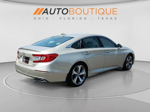 More photos of 2018 Honda Accord Sedan Touring 1.5T at Auto Boutique Ohio, OH
