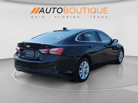 More photos of 2020 Chevrolet Malibu LT at Auto Boutique Ohio, OH