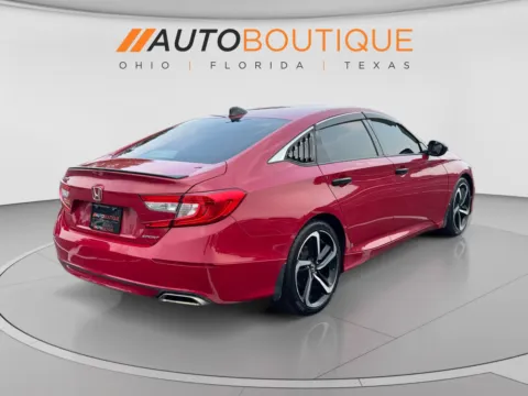 More photos of 2021 Honda Accord Sedan Sport at Auto Boutique Ohio, OH