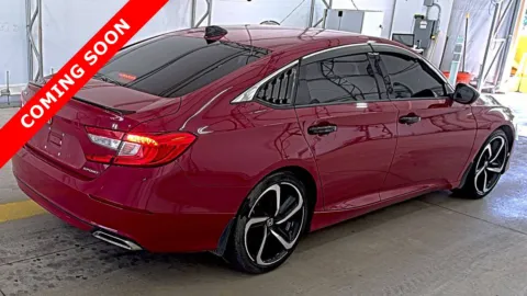 More photos of 2021 Honda Accord Sedan Sport at Auto Boutique Ohio, OH