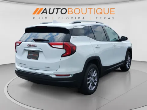More photos of 2023 GMC Terrain SLT at Auto Boutique Ohio, OH