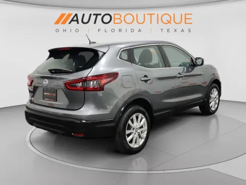 More photos of 2021 Nissan Rogue Sport S at Auto Boutique Ohio, OH