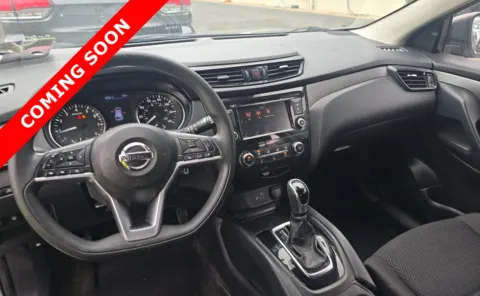 More photos of 2021 Nissan Rogue Sport S at Auto Boutique Ohio, OH