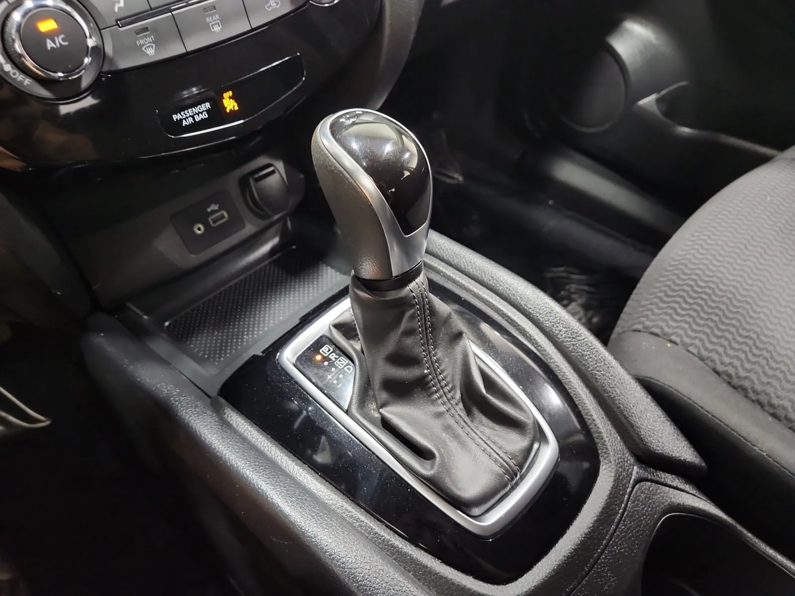 Nissan Rogue Sport photo 19