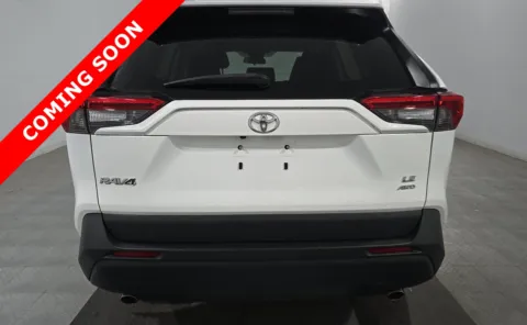 More photos of 2022 Toyota RAV4 LE at Auto Boutique Ohio, OH