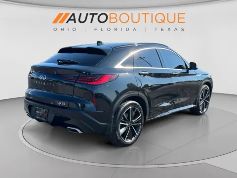 More photos of 2022 INFINITI QX55 LUXE at Auto Boutique Ohio, OH
