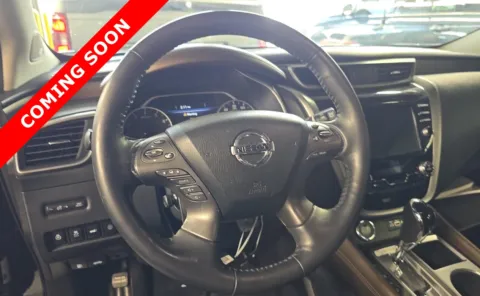 More photos of 2021 Nissan Murano Platinum at Auto Boutique Ohio, OH