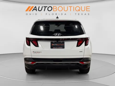 More photos of 2023 Hyundai Tucson SE at Auto Boutique Ohio, OH