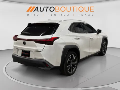 More photos of 2021 Lexus UX 200 at Auto Boutique Ohio, OH