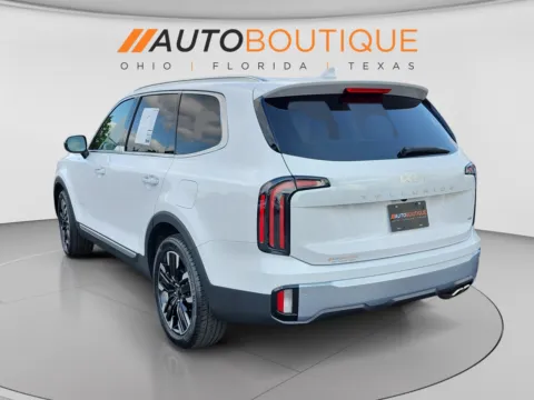 Another view of 2023 Kia Telluride SX for sale in Columbus, OH at Auto Boutique Ohio