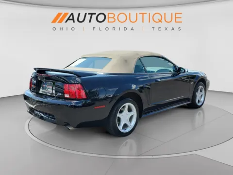 More photos of 2000 Ford Mustang GT at Auto Boutique Ohio, OH