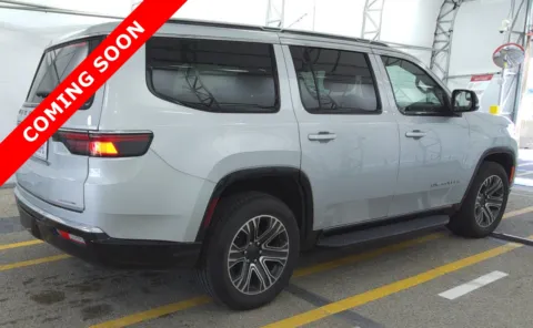 More photos of 2024 Jeep Wagoneer Series II at Auto Boutique Ohio, OH