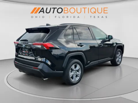 More photos of 2022 Toyota RAV4 Hybrid LE at Auto Boutique Ohio, OH
