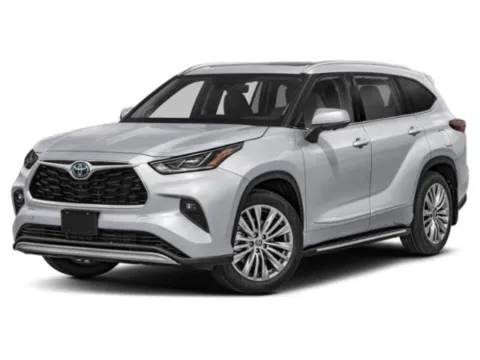 Silver 2023 Toyota Highlander XLE for sale in Columbus, OH