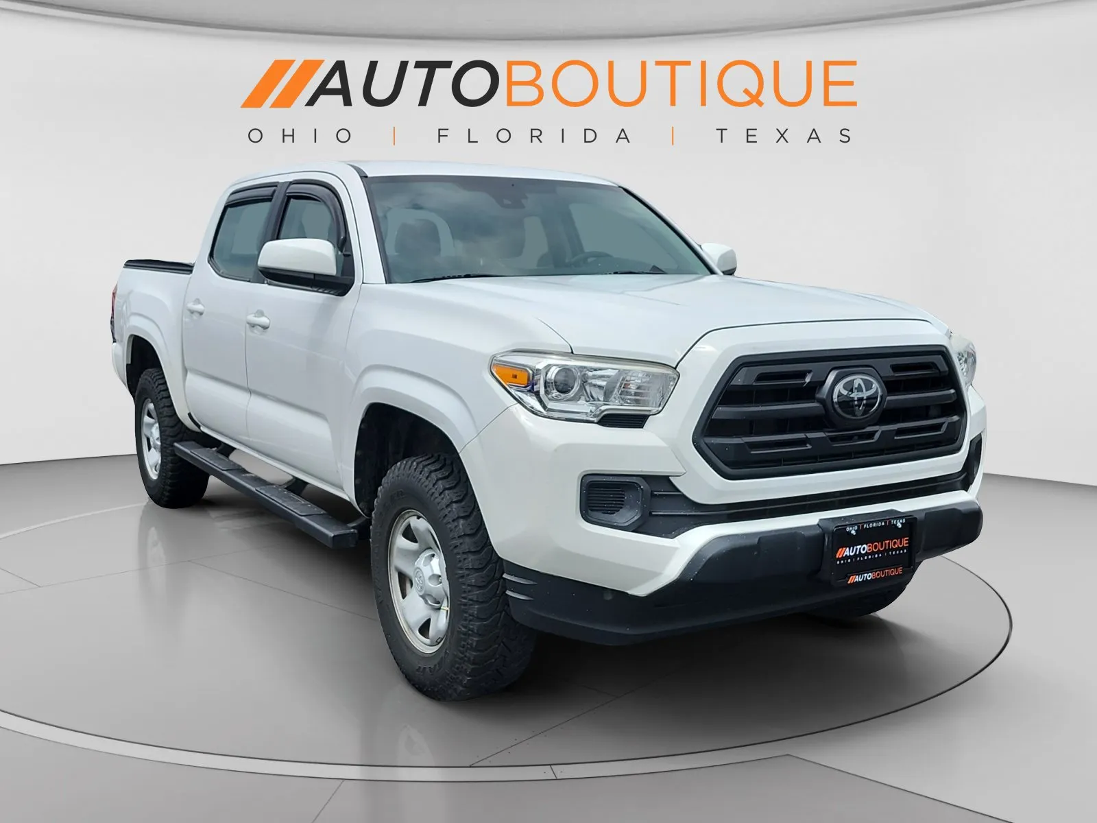 Toyota Tacoma photo 7