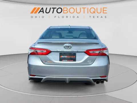 More photos of 2020 Toyota Camry SE at Auto Boutique Ohio, OH