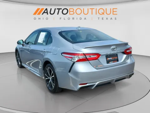 Another view of 2020 Toyota Camry SE for sale in Columbus, OH at Auto Boutique Ohio