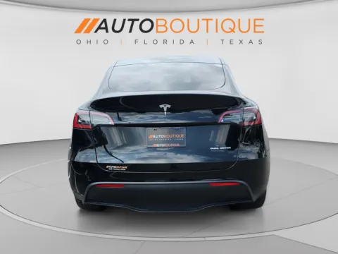 More photos of 2021 Tesla Model Y Long Range at Auto Boutique Ohio, OH