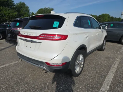 More photos of 2019 Lincoln MKC Standard at Auto Boutique Ohio, OH