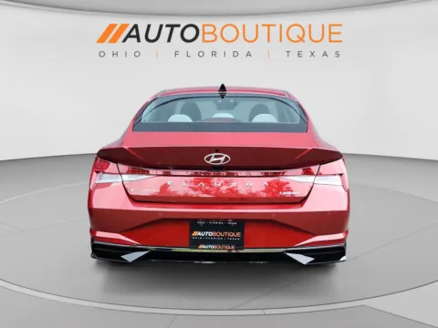 More photos of 2023 Hyundai Elantra Limited at Auto Boutique Ohio, OH