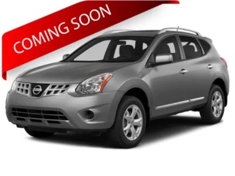 Red 2015 Nissan Rogue Select S for sale in Columbus, OH