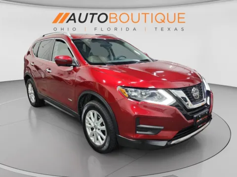 More photos of 2018 Nissan Rogue SV Hybrid at Auto Boutique Ohio, OH