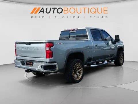 More photos of 2024 Chevrolet Silverado 2500HD LT at Auto Boutique Ohio, OH
