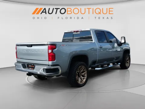 More photos of 2024 Chevrolet Silverado 2500HD LT at Auto Boutique Ohio, OH