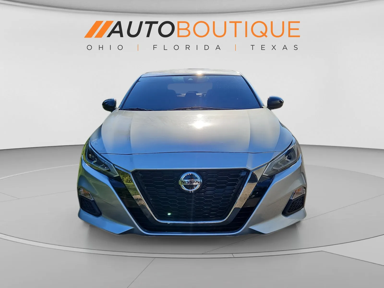 Nissan Altima photo 8