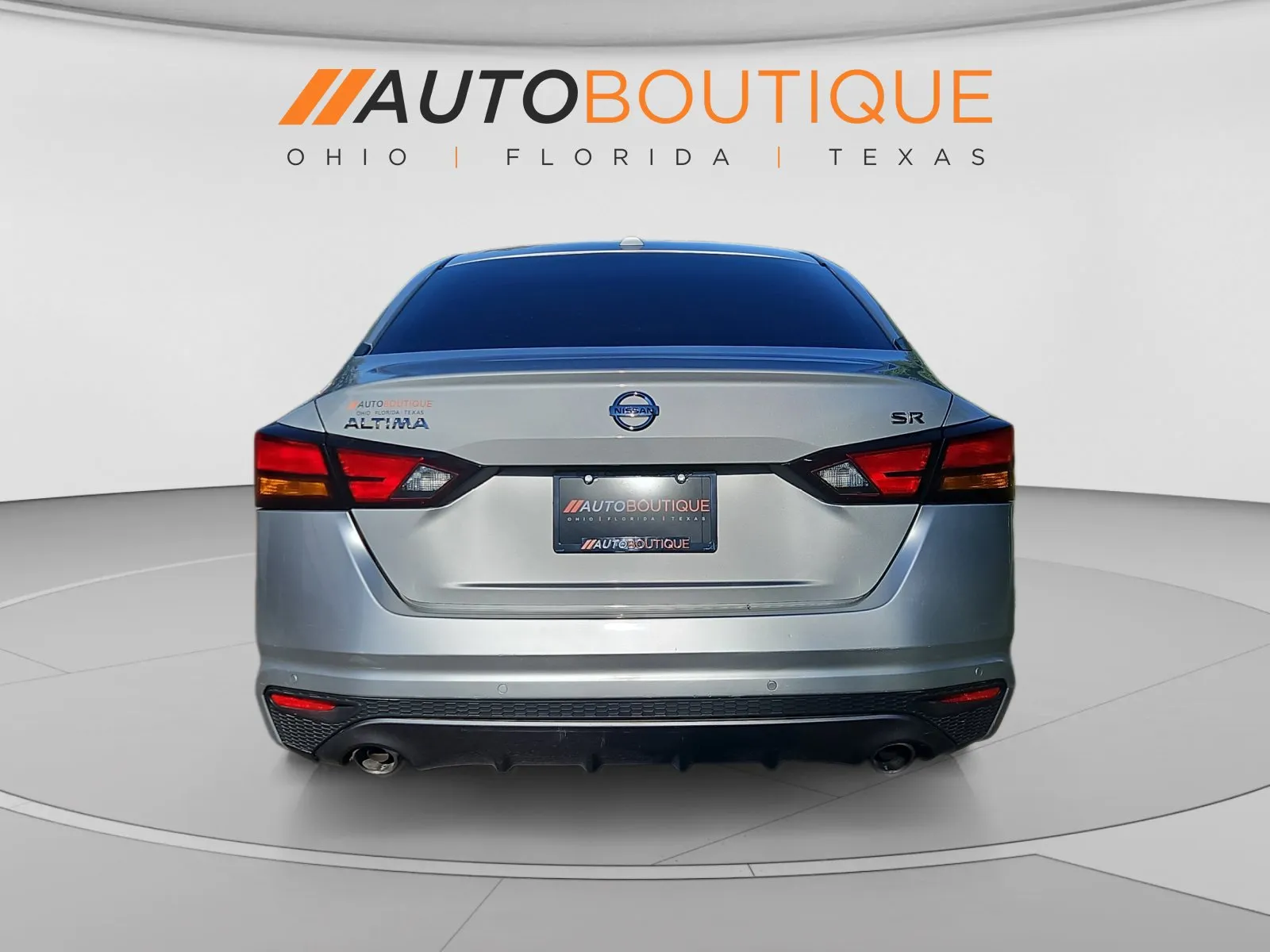 Nissan Altima photo 4