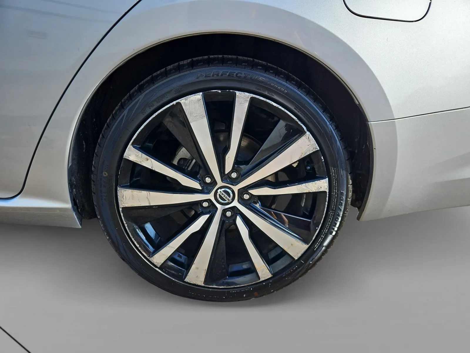 Nissan Altima photo 15
