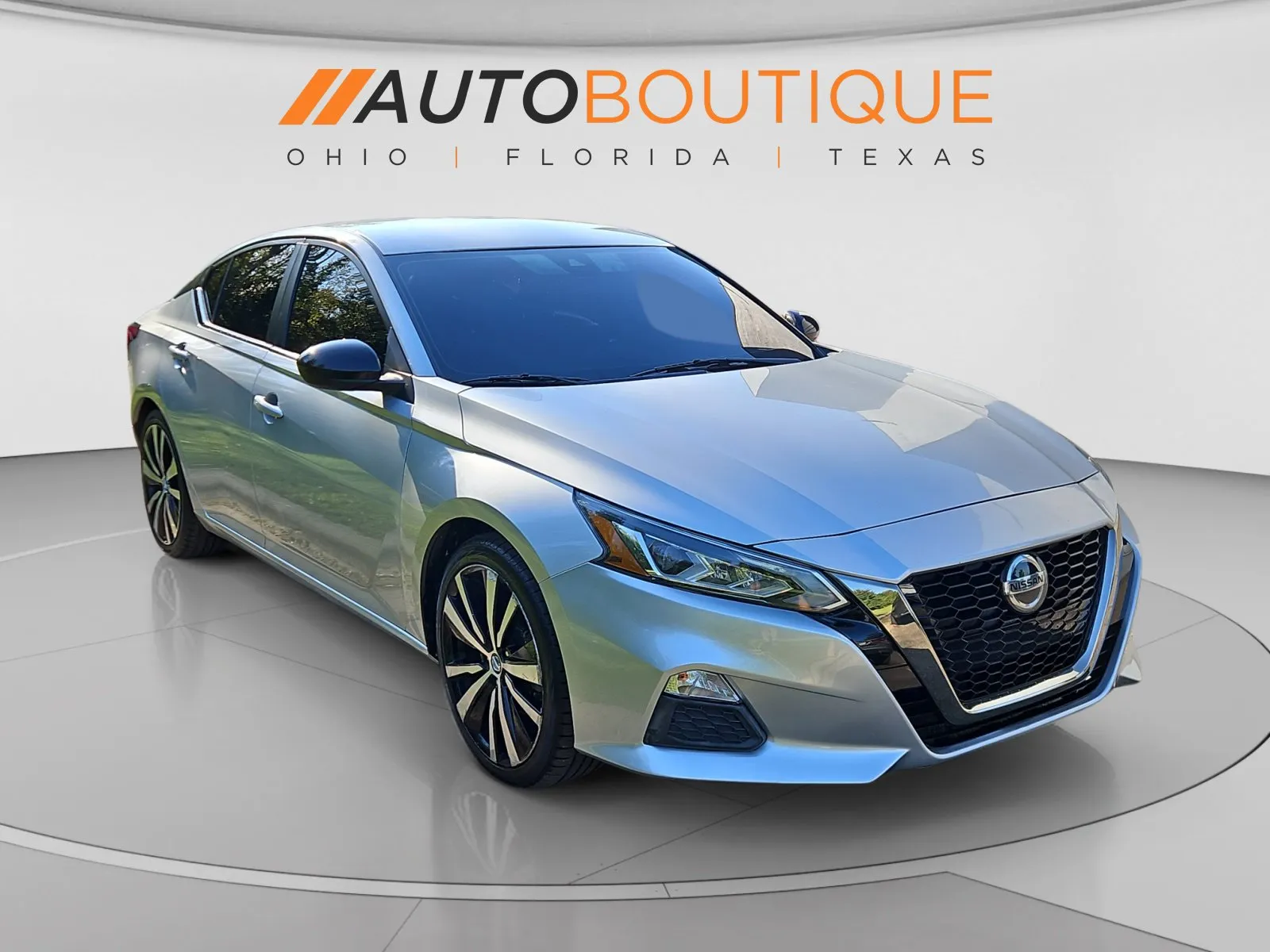 Nissan Altima photo 7