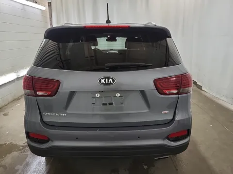 More photos of 2020 Kia Sorento LX at Auto Boutique Ohio, OH