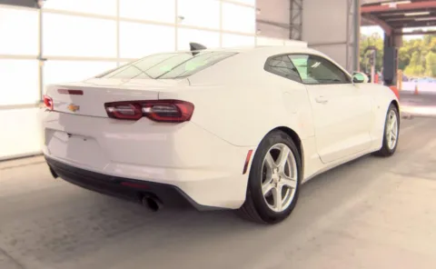 More photos of 2020 Chevrolet Camaro 1LT at Auto Boutique Ohio, OH