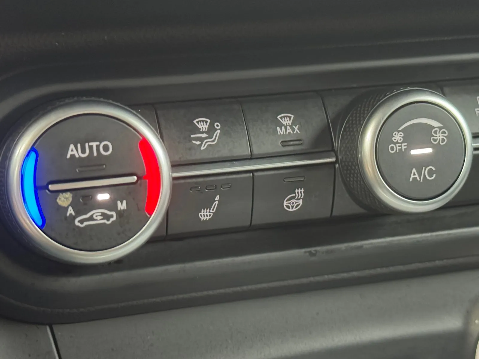 Alfa Romeo Stelvio photo 21