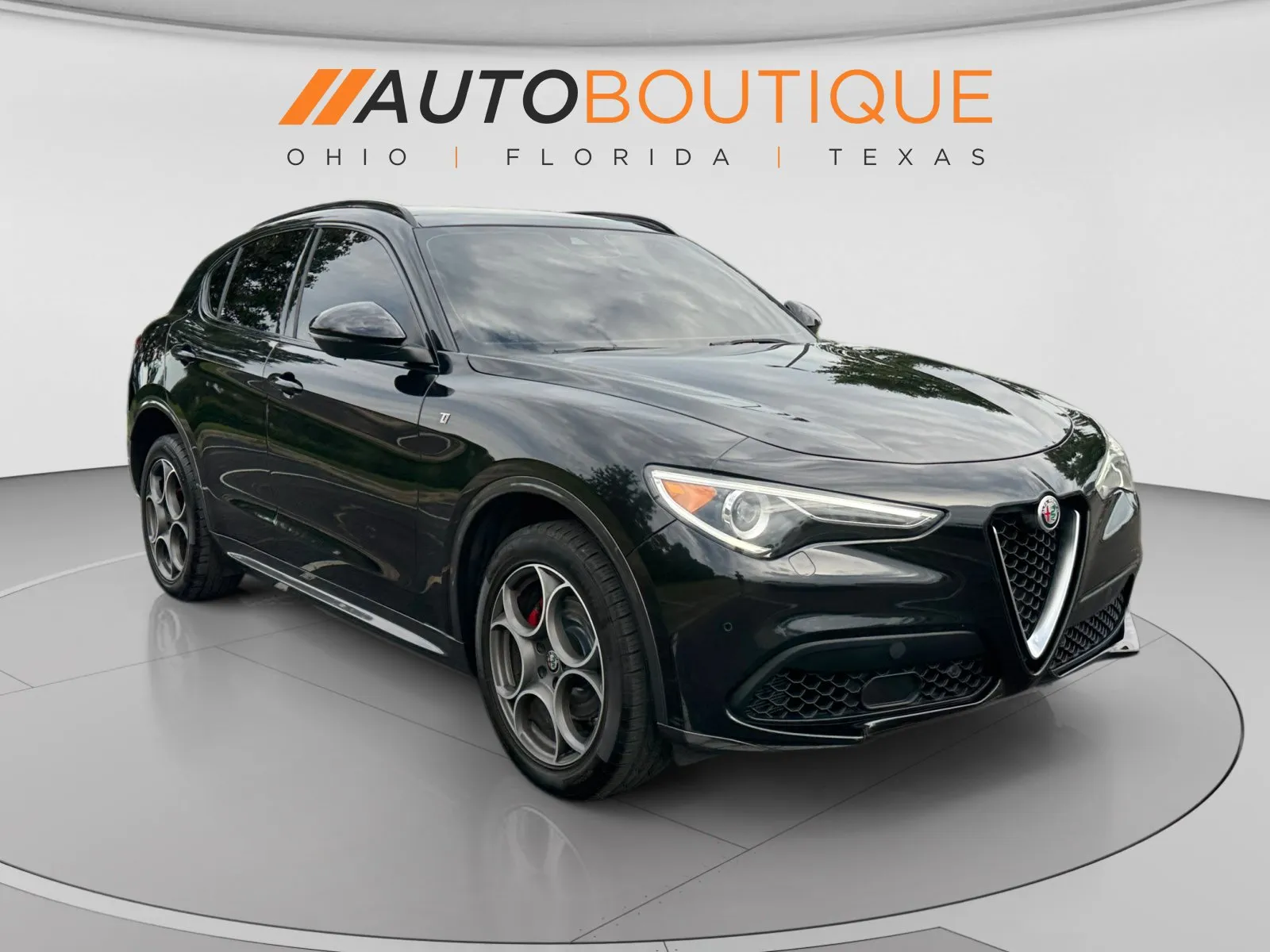 Alfa Romeo Stelvio photo 7