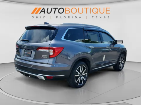 More photos of 2020 Honda Pilot Touring 8-Passenger at Auto Boutique Ohio, OH