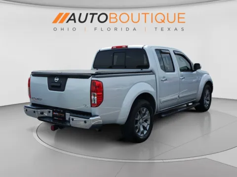 More photos of 2019 Nissan Frontier SL at Auto Boutique Ohio, OH